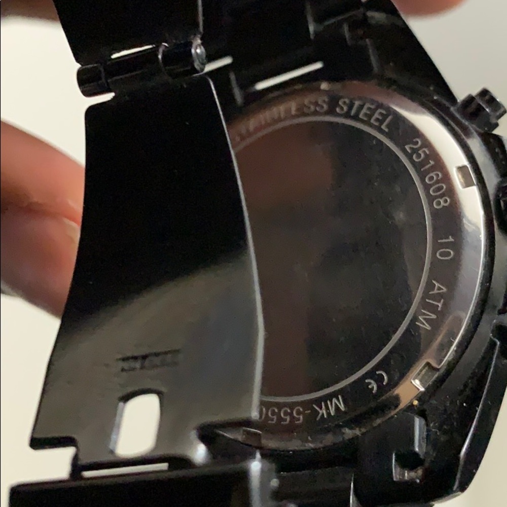 Michael Kors watch - Picture 4 of 5